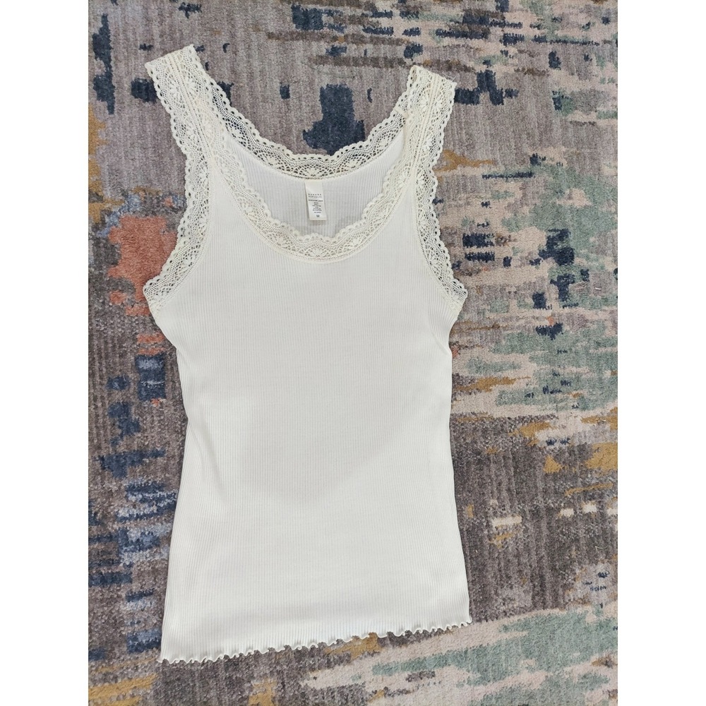 Banana Republic Cream Ribbed Lace Trim Tank Top Lettuce Edge Medium M Coquette